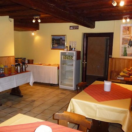 金狮住宿加早餐无烟酒店 施瓦巴赫 外观 照片